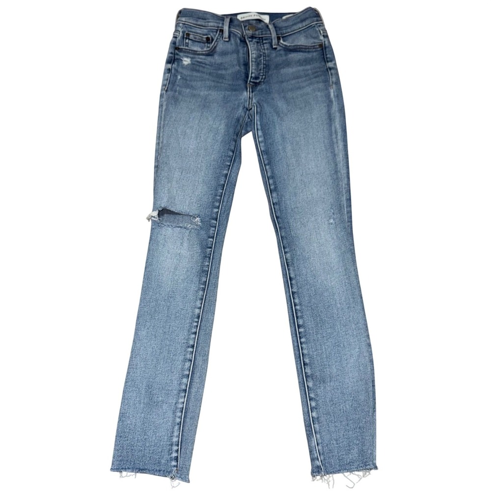 DENIM FORUM The Nico‎ Mid Rise Crop Jeans Distressed Lt Wash Women's Sz 24